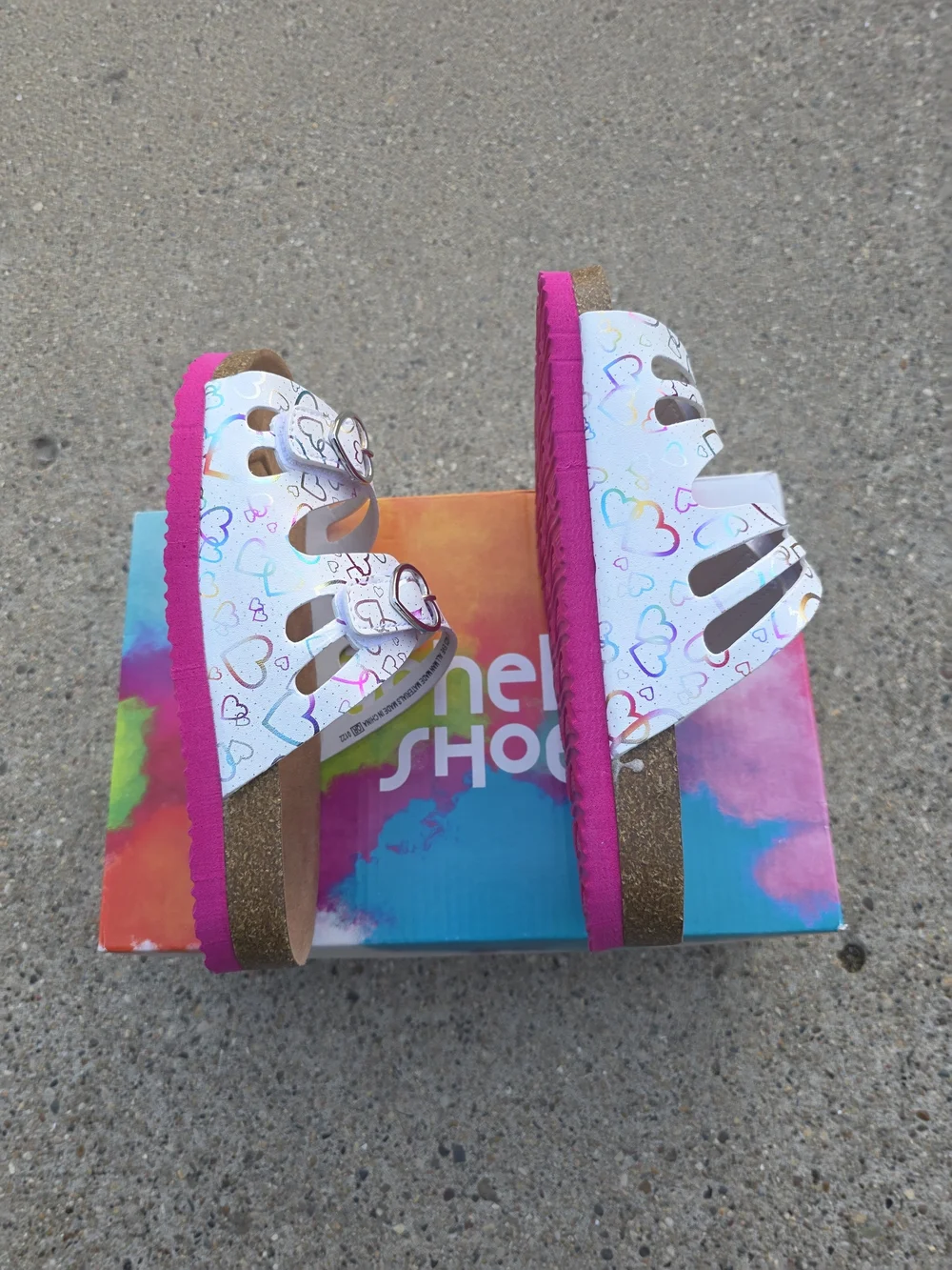 Rachel Shoes White Sandals with Multicolor Heart Accents Little Girls 1Y